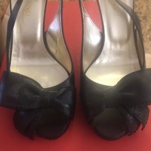 Valentino Slingback Shoes, Size 39, Brand New.